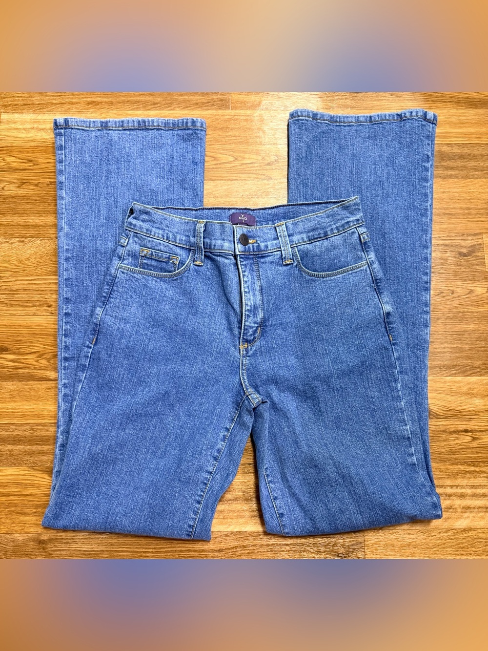 NYDJ medium wash bootcut cotton spandex denim jeans comfortable stretch tall 6